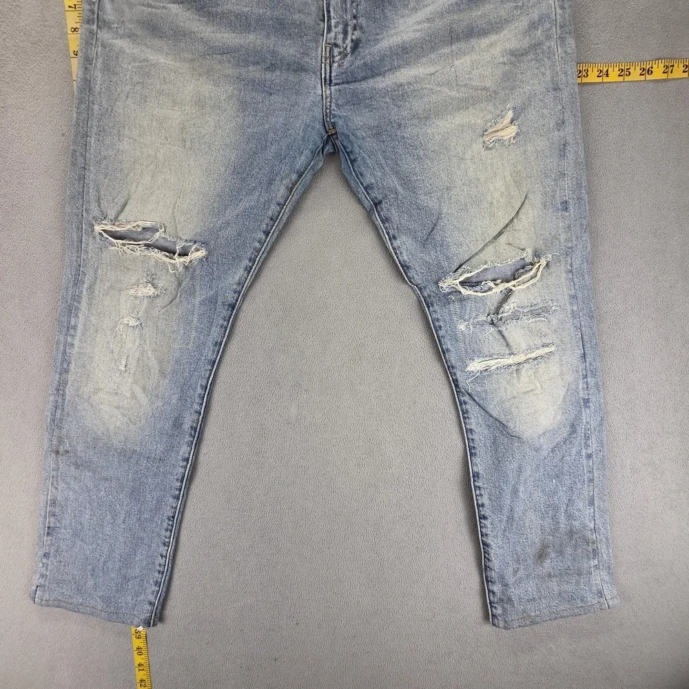Levis 10245 important